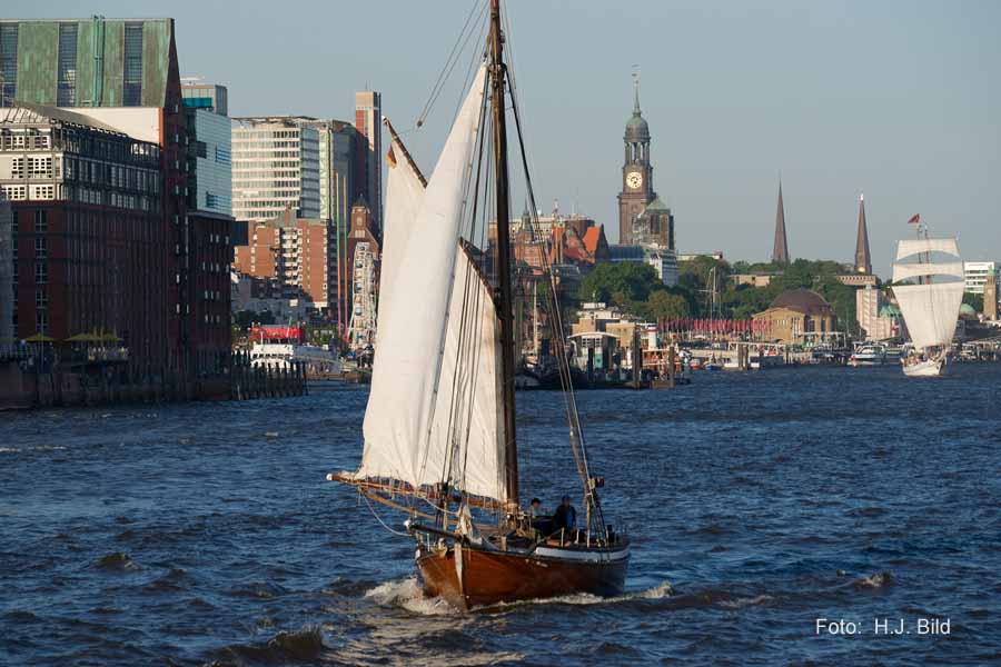 Auslaufparade Hafengeburtstag 2011