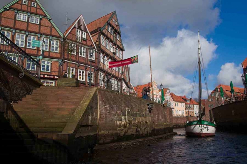 Alter Stader Hafen (Fischmarkt) im Sommer