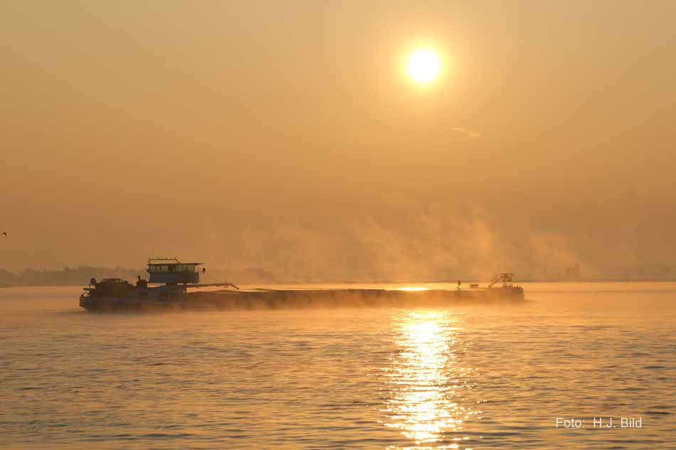 Morgenroete und Sonnenaufgang